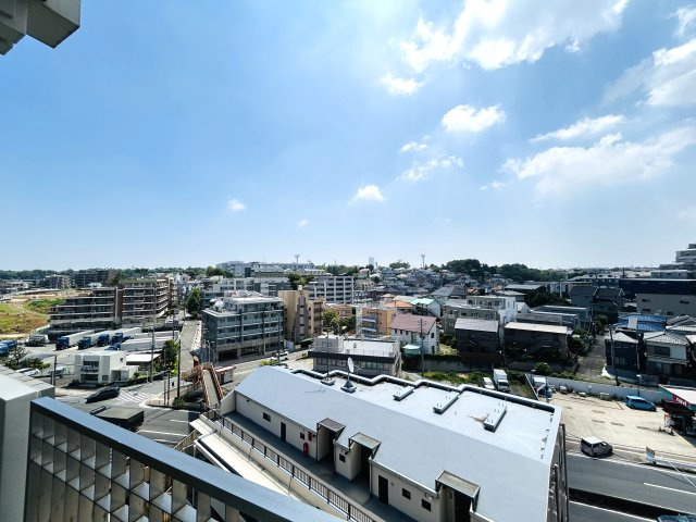 車生活の方には便利な立地◎室内は全居室６帖以上あるのでどの部屋も使いやすいのがGOOD☆最上階の眺望は言わずもがな、開けててきもちぃぃ♪な『ライオンズマンション横浜常盤台』リフォームの展望