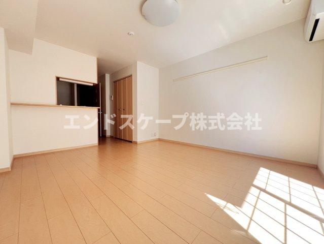 インテルメッツォ北藤の居間・リビング|高崎、前橋のお部屋探しはエンドスケープまで！お客様の理想お聞かせ下さい♪