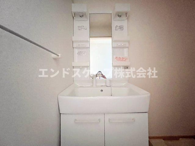 インテルメッツォ北藤の独立洗面台|高崎、前橋のお部屋探しはエンドスケープまで！お客様の理想お聞かせ下さい♪