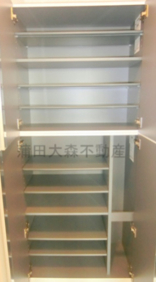 CASA PIAZZA新蒲田の収納|玄関　シューズボックス