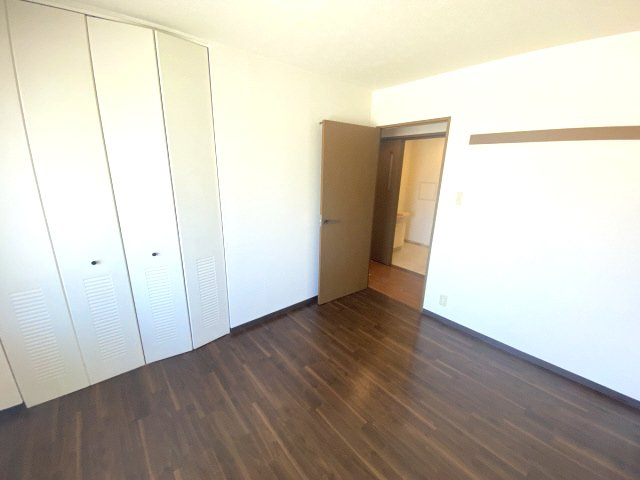 神戸市灘区灘北通６丁目の賃貸マンションの居間・リビング
