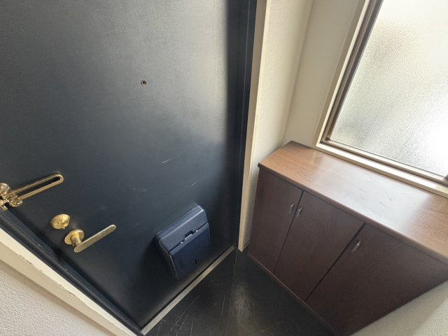 神戸市東灘区深江本町３丁目の賃貸マンションの玄関