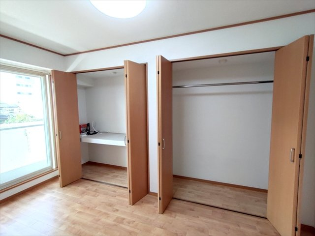 芦屋市前田町の賃貸マンションの収納