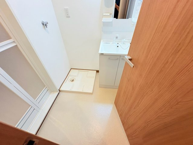 神戸市東灘区魚崎北町５丁目の賃貸マンションの洗面所