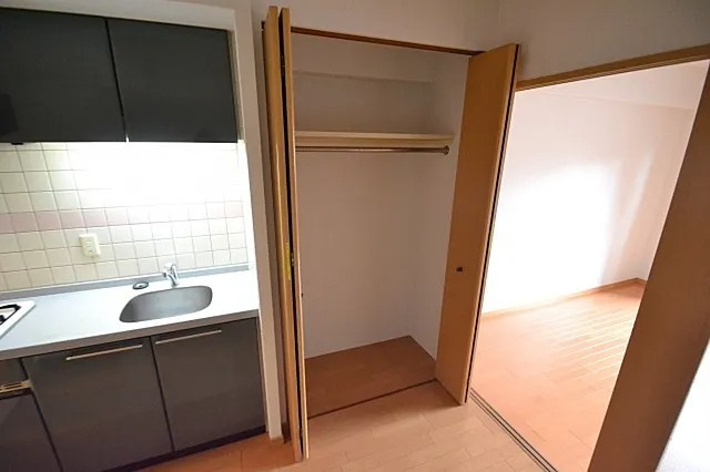 プレサンス神戸三宮の収納