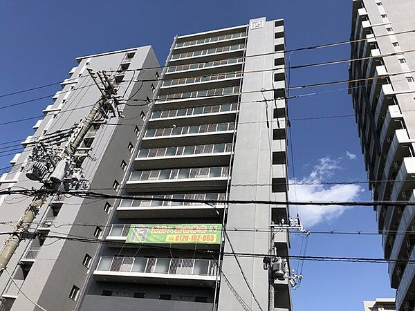 神戸市中央区下山手通９丁目の賃貸マンションの外観