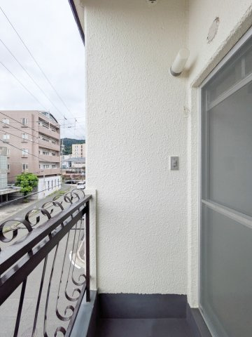 神戸市東灘区本山中町３丁目の賃貸マンションのバルコニー