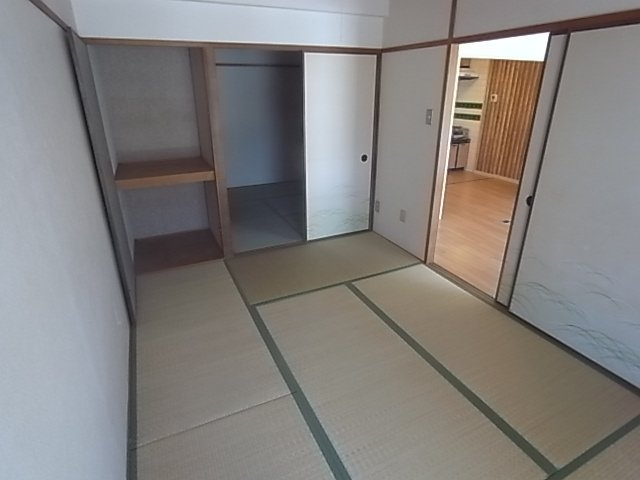 神戸市灘区篠原台の賃貸マンションの和室
