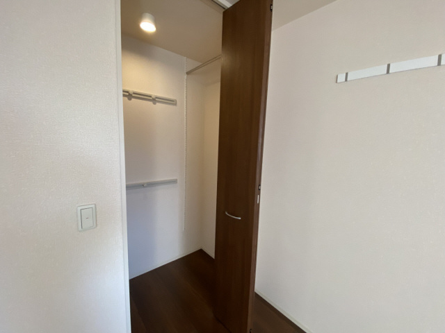 芦屋市大原町のアパートの収納