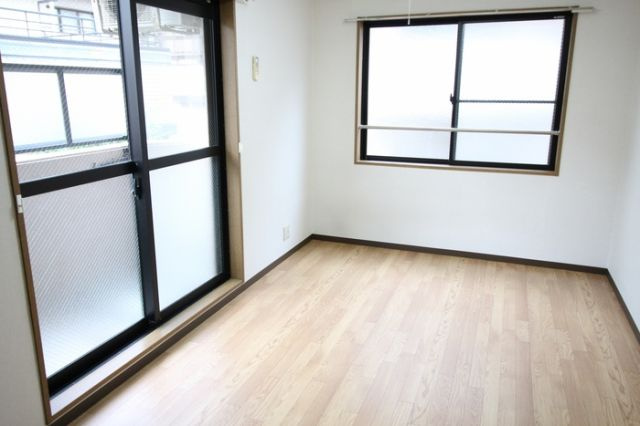 神戸市東灘区御影２丁目の賃貸マンションの洋室