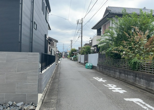【展望】 | 土地の地勢が高台の場合、景色を綺麗にみることができ、景色にこだわってお家探ししている方におすすめです！また平坦地よりも風通しがいいというメリットがあります。デメリットもあるので是非現地でご確認下さい。