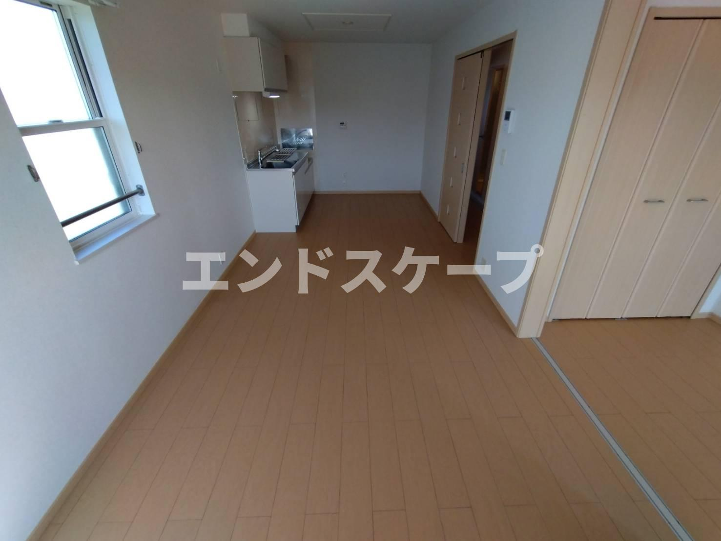 プラシード・カーサⅠの居間・リビング|高崎、前橋のお部屋探しはエンドスケープまで！お客様の理想お聞かせ下さい♪