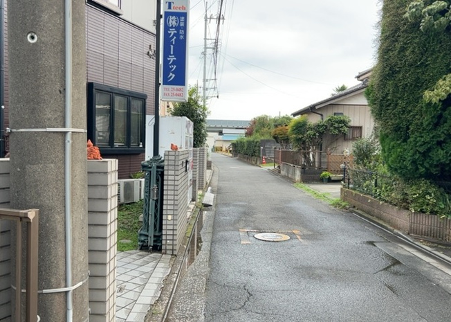 【展望】 | 桜や紅葉の名所に出かける人は多いと思いますが、家にいながら季節の移ろいを感じる生活を送りませんか？リビングや窓から見える景色が生活を彩るワンポイントに！現地から見える景色を堪能してみては如何でしょう。