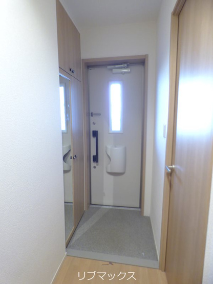 【玄関】セレッソバージェ