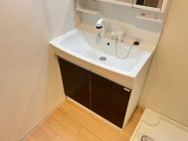 つくば市酒丸新築アパート（仮の洗面所|洗面（イメージ）