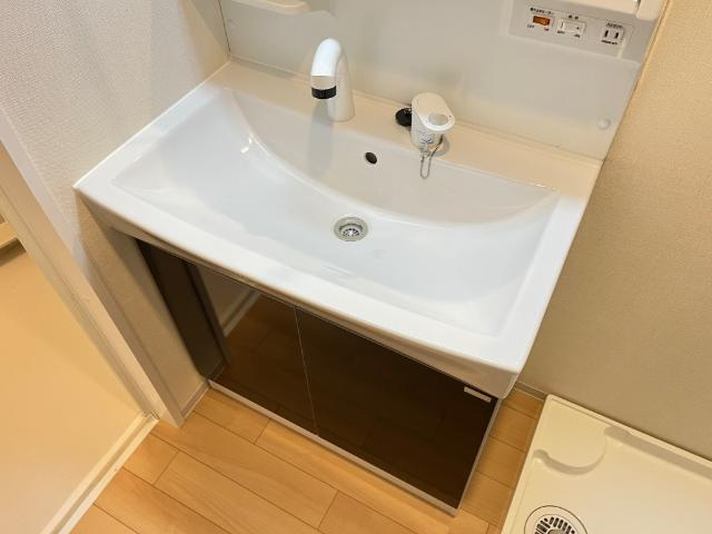 つくば市酒丸新築アパート（仮の洗面所|洗面（イメージ）