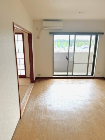 モアリッシェルつくば高野台Ⅰの居間・リビング|＊イメージです／同タイプのお部屋です