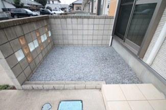 【庭】 | Ｍａｉｓｏｎ ｄｅ Ｓｒａｙ Ａ