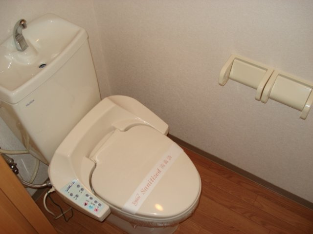 ＡＵＴＨＯＲ千草Ⅰのトイレ|シャワー付トイレ