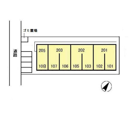 ハイツKMの駐車場