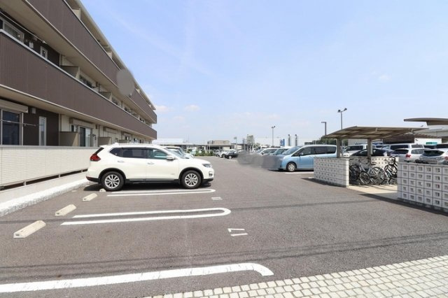 カーサ フェリーチェの駐車場|駐車場