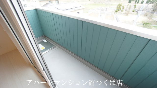 ワレアハレのバルコニー