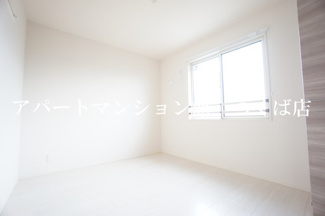 【寝室】 | ワレアハレ