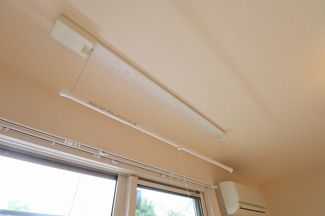 【設備】 | アムール | 室内物干し