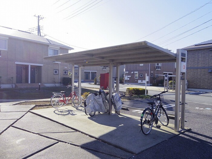 リビングタウンみどりののその他共用部分|駐輪場