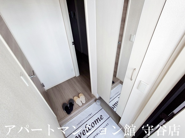 Fleur(フルール） Aの玄関