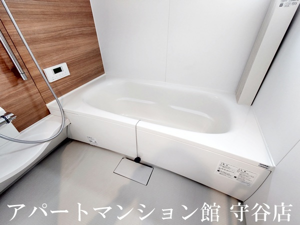 ファミリアつくばの浴室