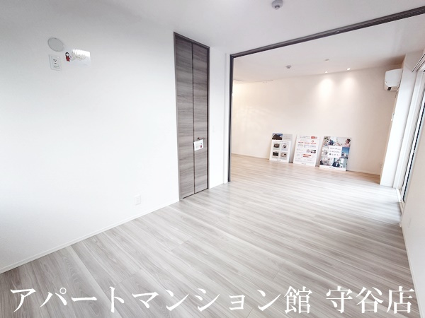 D's LIEN (ディ-ズリアン) Bの内装