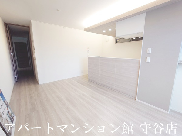 D's LIEN (ディ-ズリアン) Bの居間・リビング