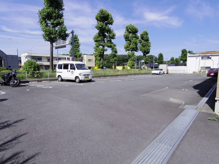 ハーベスト・コートの駐車場|駐車場