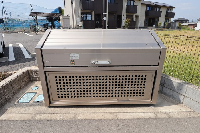 カーサ フィオ－レのその他共用部分|ゴミストッカー