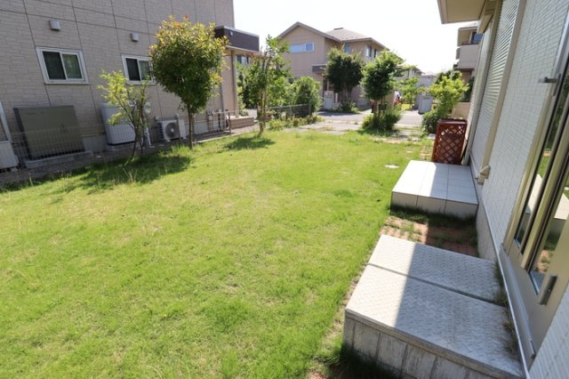 スマ・エコ シティつくば研究学園戸建ての庭|専用庭