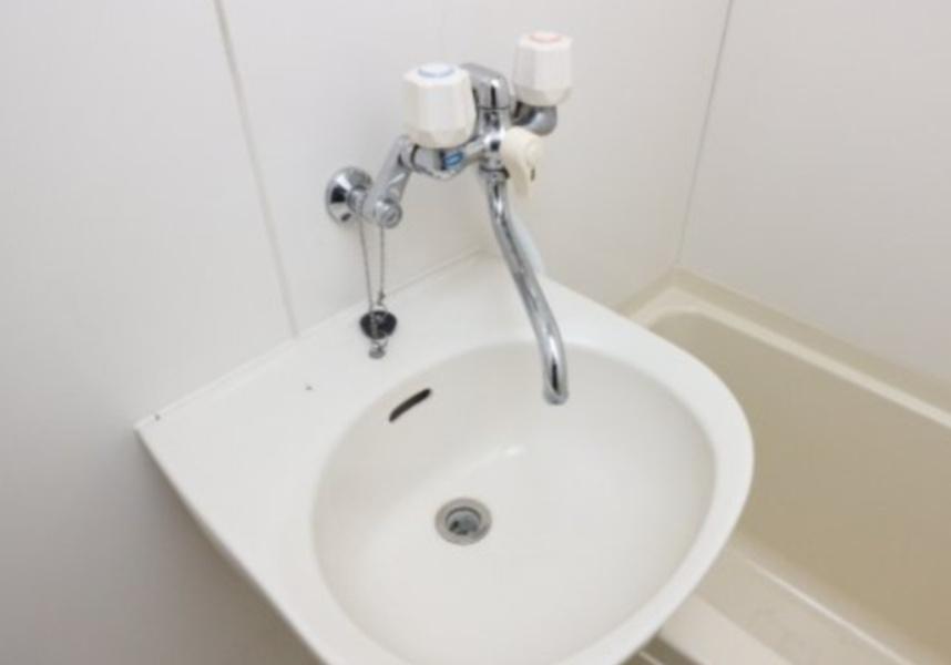 レオパレスサンリッチつくばⅡの洗面所