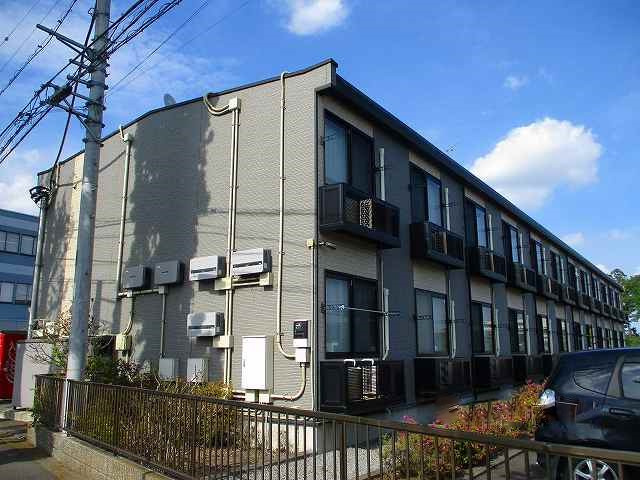 レオパレスセゾンの外観