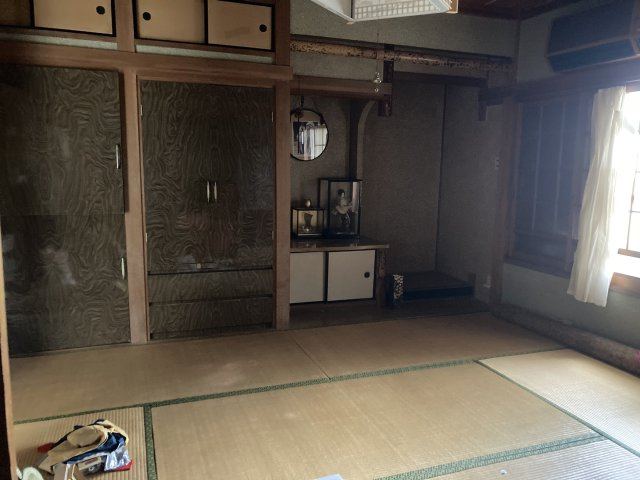 由良戸建ての和室