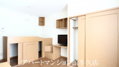 【居間・リビング】 | レオパレスティエラⅡ | 画像7