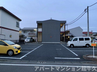 【駐車場】 | レオパレスオアシス
