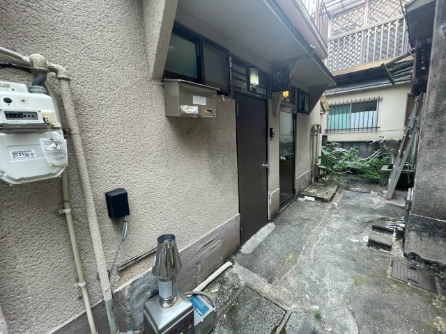 ペディコート川西小花101(左)と102(右)の地図