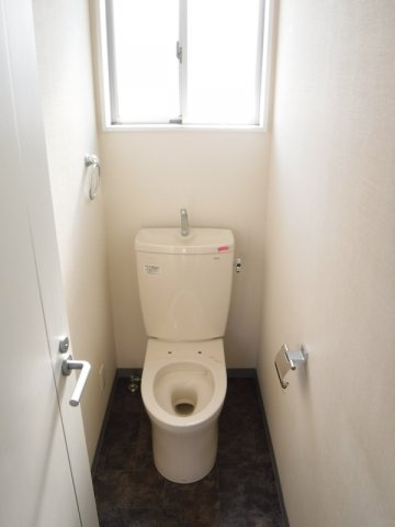 堀切3丁目貸住宅のトイレ