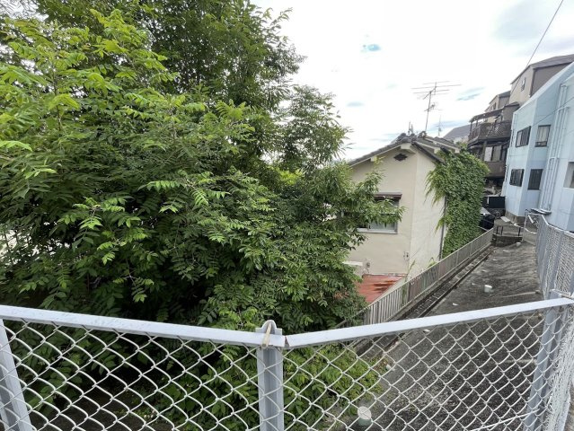 ペディハウス川西市花屋敷1丁目＋土地の周辺