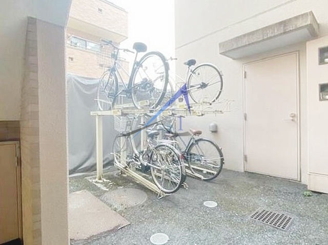 アークエステート