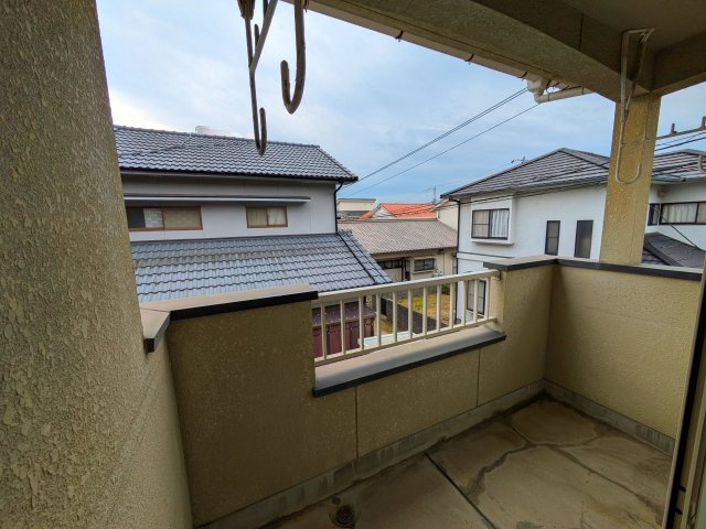 高岡町戸建てのバルコニー|                                                  