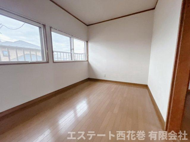 ローダンセの洋室