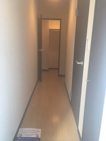 レオネクスト和光四番館の玄関