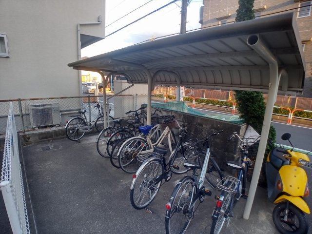 レオパレスシュテルンのその他