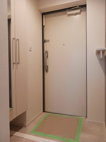 フォレストガーデン小門町の玄関